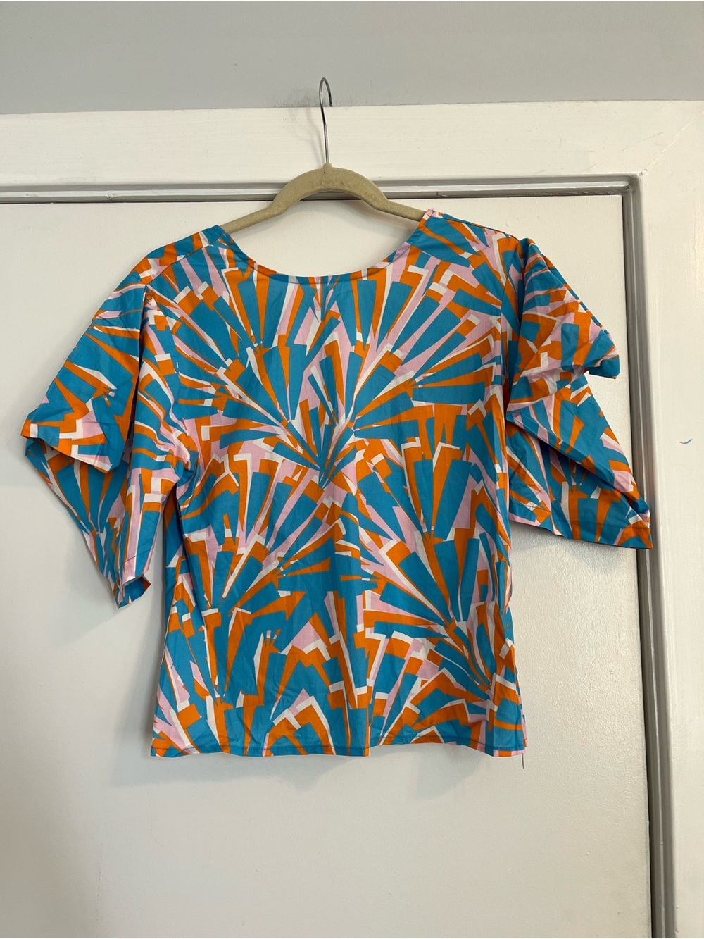 Vibrant Teal Blue Pink Orange Geometric Flutter-Sleeve Blouse Raiment medium NWT